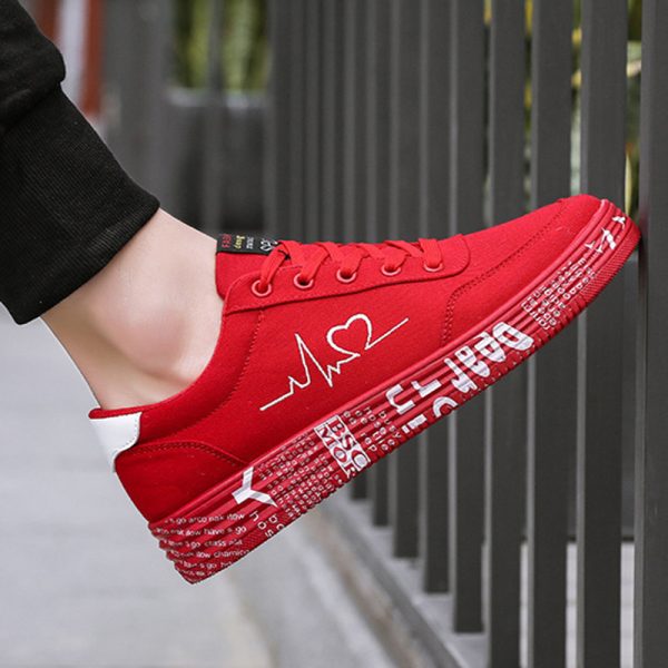 ⁦Love Print Canvas Shoes Women Men Flats Lace-up Casual Shoes Lover Sports Shoes Valentines Day⁩ - الصورة ⁦7⁩