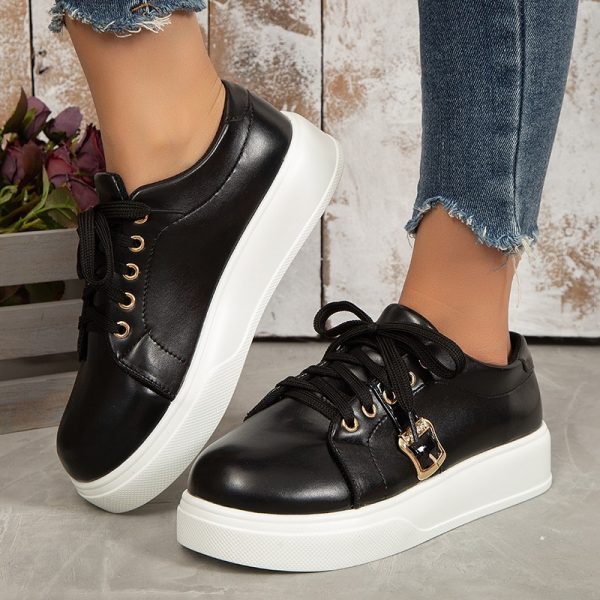 ⁦Lace-up Flats Shoes With Metal Buckle Design Lightweight Round Toe Platform Loafers Casual Shoes For Women⁩ - الصورة ⁦3⁩