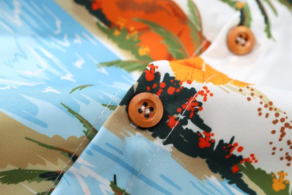 ⁦Thai Style Floral Shirt Men And Women Trendy Shirts⁩ - الصورة ⁦3⁩