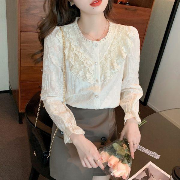 ⁦Women's Western-style Age-reducing Design Fashion Tops And Bottoming Shirts⁩ - الصورة ⁦5⁩