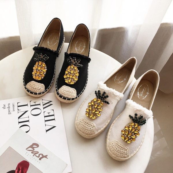⁦Pineapple Rhinestone Flats⁩ - الصورة ⁦4⁩