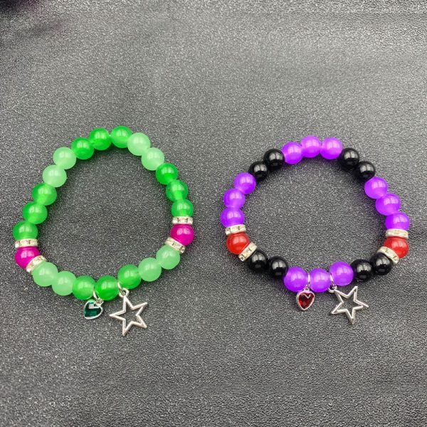 ⁦European And American New Love Magnetic Bracelets For Men And Womencouple Necklace Suit Elastic Bracelet Girlfriends' Accessories Amazon⁩ - الصورة ⁦3⁩