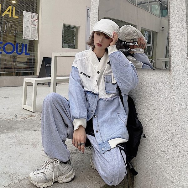 ⁦Stitching Denim Embroidered Letters Men's And Women's Jackets⁩ - الصورة ⁦4⁩
