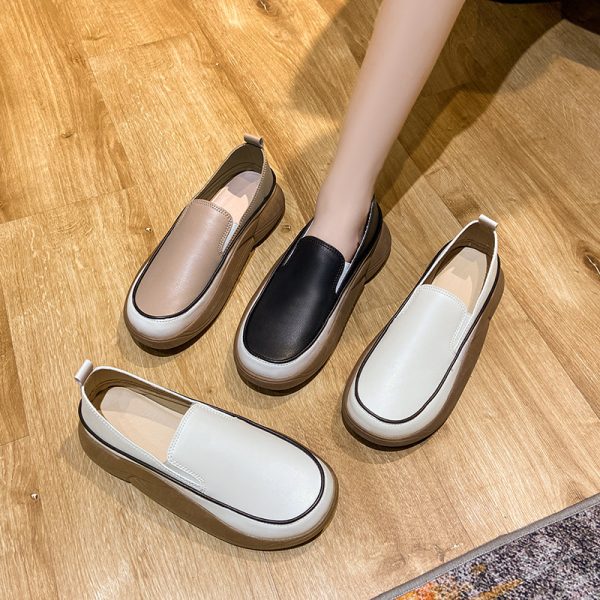 ⁦Women's Loafers Comfortable Slip-on Flats Shoes⁩ - الصورة ⁦6⁩