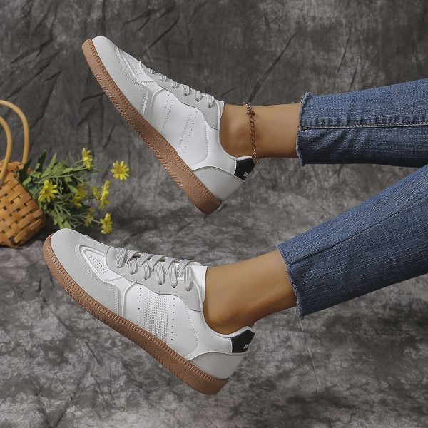 ⁦New Colorblock Lace-up Flats Shoes Fashion Breathable Hollow Slip On Casual Shoes For Women⁩ - الصورة ⁦4⁩