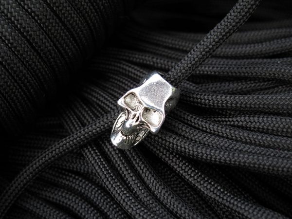 ⁦Outdoor Knife Pendant Zinc Alloy Hand-knitted Accessories Skull Accessories⁩ - الصورة ⁦5⁩
