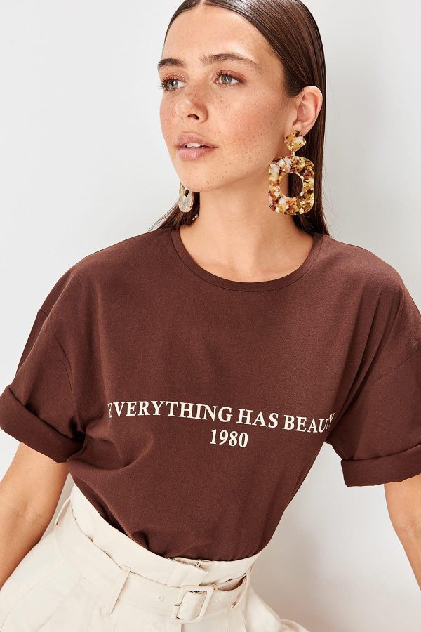 ⁦Women's cotton t-shirts brown Printed top⁩ - الصورة ⁦7⁩