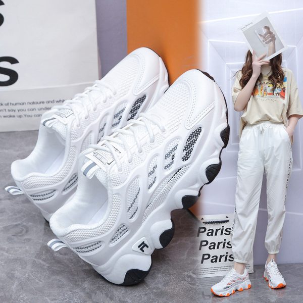 ⁦Women's Sneakers Lace-up Mesh Running Sports Shoes Wave Sole Flats Shoes⁩ - الصورة ⁦6⁩
