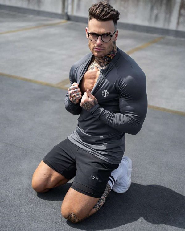 ⁦Zipper Neck Fitness Shirts Men Black Long Sleeve GYM Sport Tshirt⁩ - الصورة ⁦3⁩