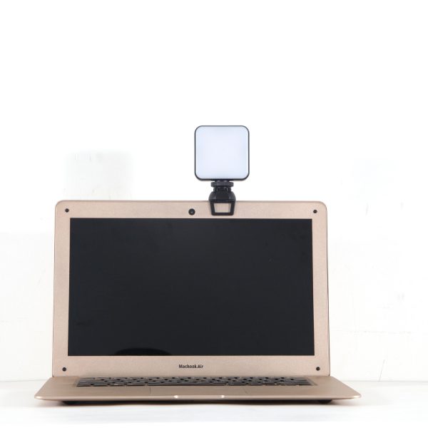 ⁦Double Color Temperature Fill Light Rechargeable Clip Video Fill Lightv⁩ - الصورة ⁦3⁩