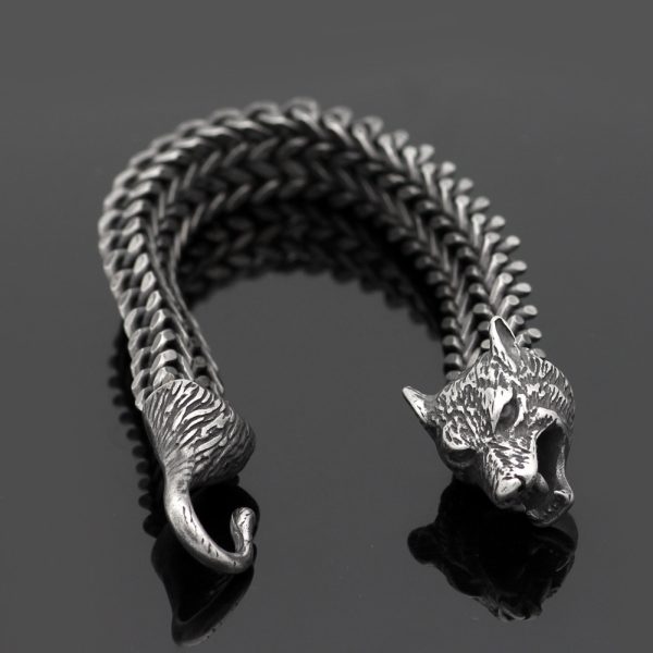 ⁦Bracelet Men Stainless Steel Vintage Black Wolf Head Cuban Chain Hand Wristband Male Fashion Jewelry Wholesale Accessories Gifts⁩ - الصورة ⁦4⁩