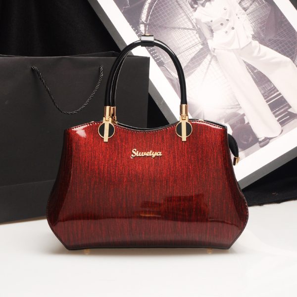 ⁦Simple fashion handbag⁩ - الصورة ⁦5⁩