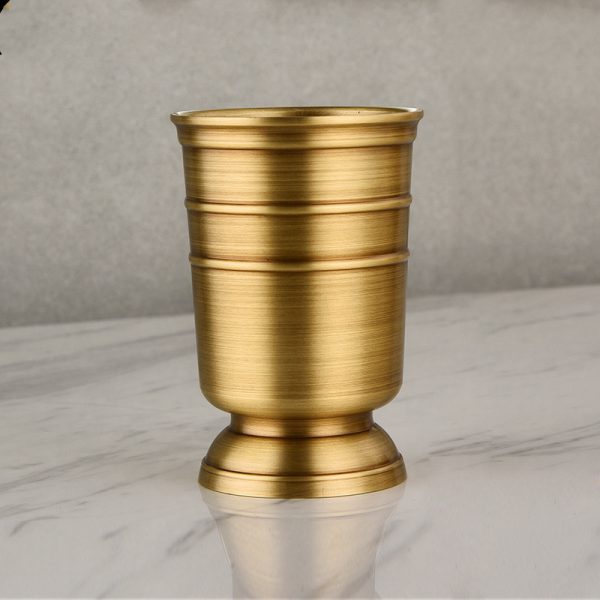 ⁦Bronze Bathroom Accessories Set⁩ - الصورة ⁦2⁩