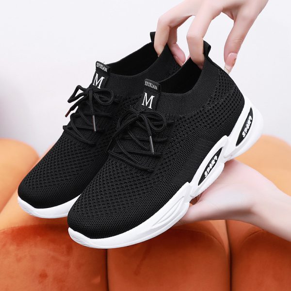 ⁦Women's Breathable Running Shoes Fly Weave Leisure Sports⁩ - الصورة ⁦4⁩