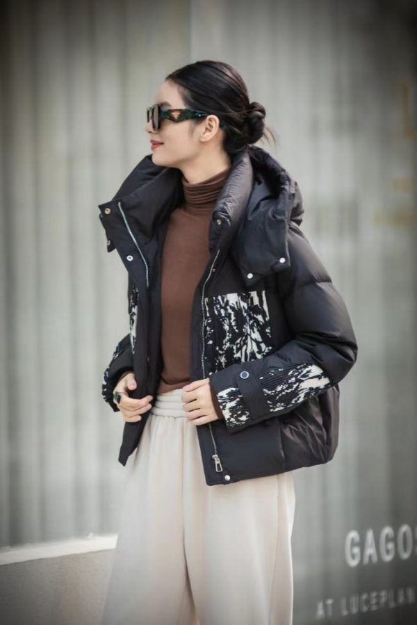 ⁦2 Korean Style Loose Lapel Hooded Short Stitching Down Jacket⁩ - الصورة ⁦7⁩