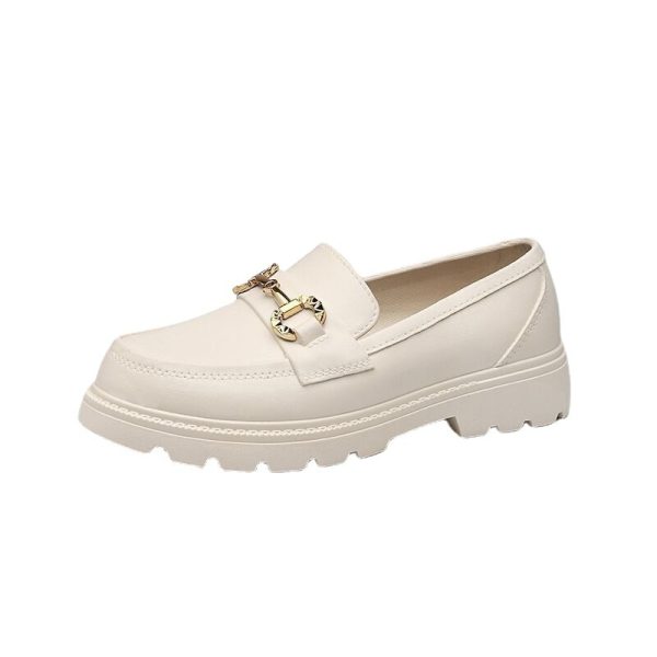 ⁦Women's British Style Retro Small Golden Button Round Toe PVC Slip-on Platform Shoes⁩ - الصورة ⁦5⁩