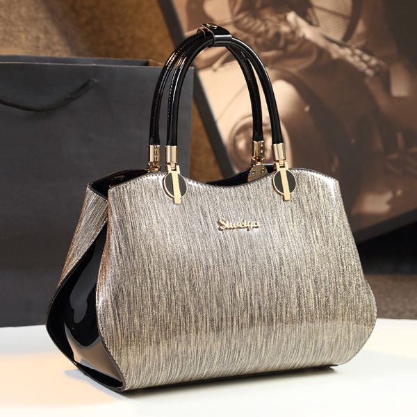 ⁦Simple fashion handbag⁩ - الصورة ⁦2⁩