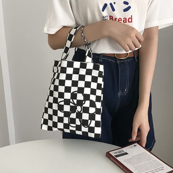 ⁦Black And White Small Handbag Ins New Canvas Handbag Women⁩ - الصورة ⁦5⁩