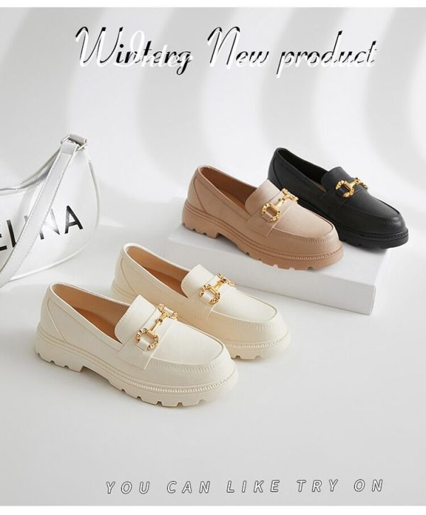 ⁦Women's British Style Retro Small Golden Button Round Toe PVC Slip-on Platform Shoes⁩ - الصورة ⁦8⁩
