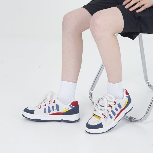 ⁦Suede White Blue Reddish Yellow Color Contrast Patchwork BAKE Men And Women Skateboard Shoes⁩ - الصورة ⁦6⁩