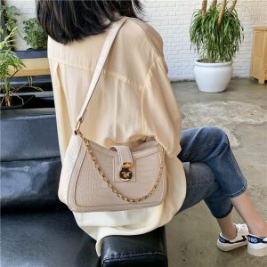 Women's bag new Korean version chain armpit bag baguette chain shoulder bag