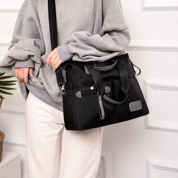 ⁦Nylon Fashion Shoulder Bag⁩ - الصورة ⁦3⁩