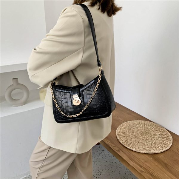 ⁦Women's bag new Korean version chain armpit bag baguette chain shoulder bag⁩ - الصورة ⁦3⁩