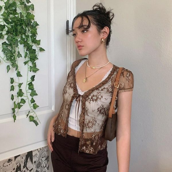 ⁦Women's Lace Small Cardigan Short Sleeve Top⁩ - الصورة ⁦2⁩