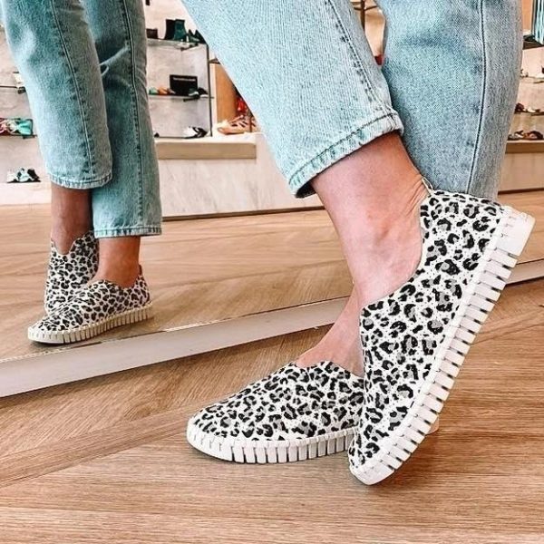 ⁦Leopard print single shoes snake print flats⁩ - الصورة ⁦2⁩