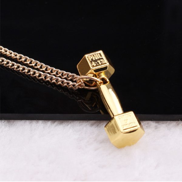 ⁦European fashion fitness dumbbell Necklace Pendant Korean couple men domineering female personality titanium barbell accessories⁩ - الصورة ⁦5⁩