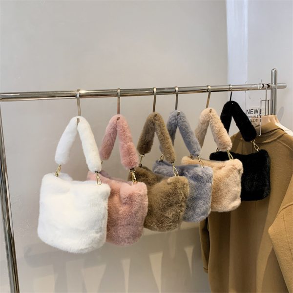 ⁦Women's Fashion Casual Plush Crossbody Bag⁩ - الصورة ⁦8⁩