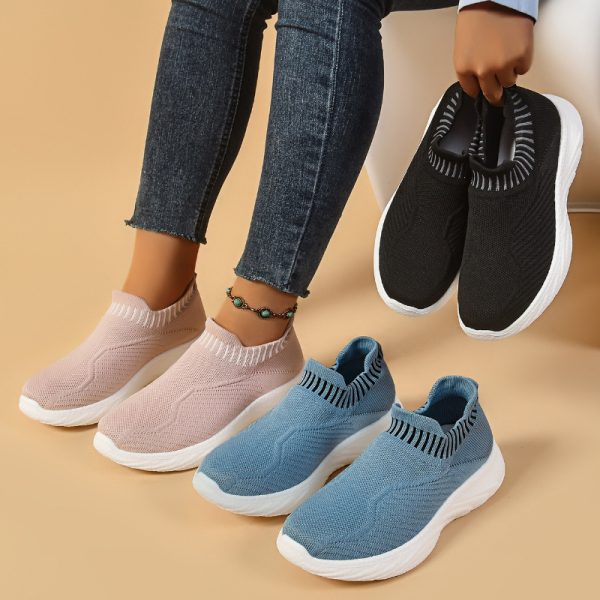 ⁦Striped Flat Sneakers Fashion Lightweight Breathable Socks Flats Shoes For Women Slip On Sports Shoes⁩ - الصورة ⁦2⁩
