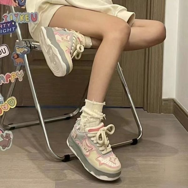 ⁦Butterfly Casual Sports Shoes Are Versatile⁩ - الصورة ⁦2⁩