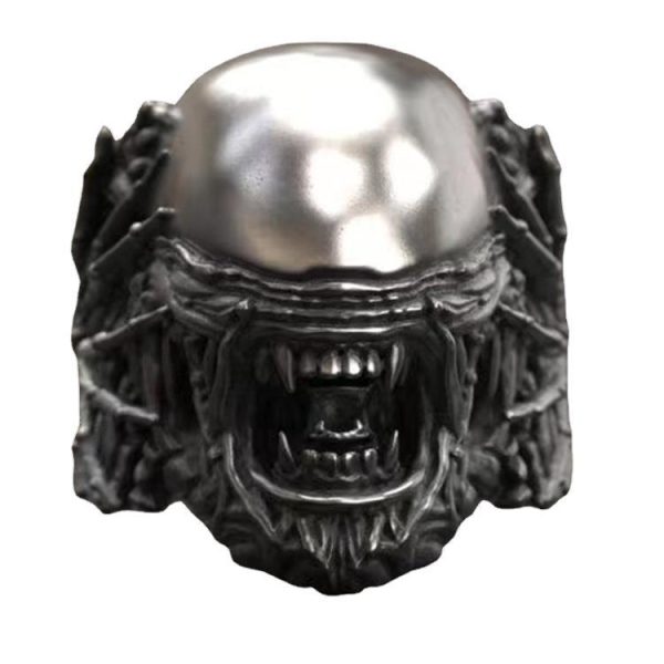 ⁦Trending Creative Retro Skull Exaggeration⁩ - الصورة ⁦2⁩