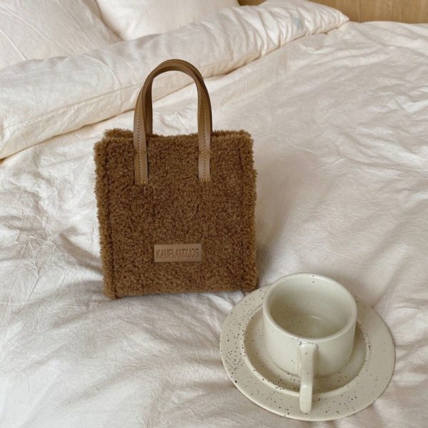 ⁦Women's Fashion Lamb Wool Crossbody Bag⁩ - الصورة ⁦4⁩