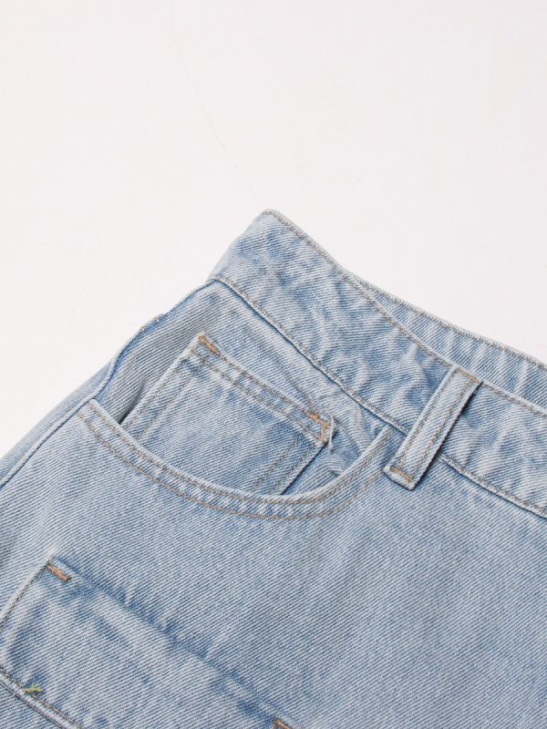 ⁦Vintage Light Blue Washed High-waisted Tooling Jeans For Women⁩ - الصورة ⁦4⁩