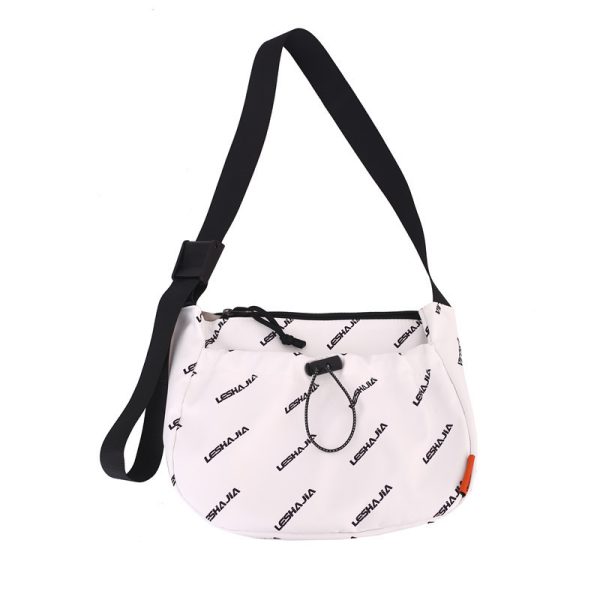 ⁦Letter Printing Fashion Small Round Bag Wide Shoulder Strap Fashion⁩ - الصورة ⁦4⁩