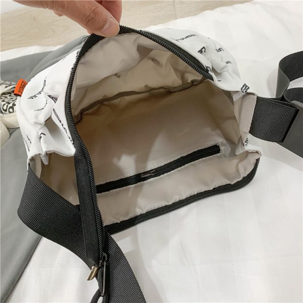⁦Letter Printing Fashion Small Round Bag Wide Shoulder Strap Fashion⁩ - الصورة ⁦3⁩