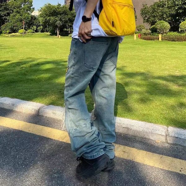⁦Butterfly Embroidered Torn Jeans For Men⁩ - الصورة ⁦3⁩