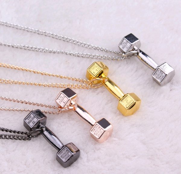 ⁦European fashion fitness dumbbell Necklace Pendant Korean couple men domineering female personality titanium barbell accessories⁩ - الصورة ⁦2⁩