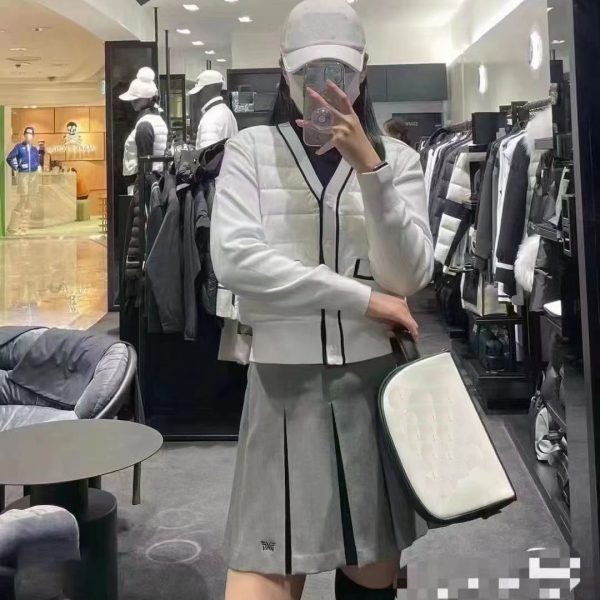 ⁦Black And White Simple Fashionable Knitted Coat⁩ - الصورة ⁦4⁩