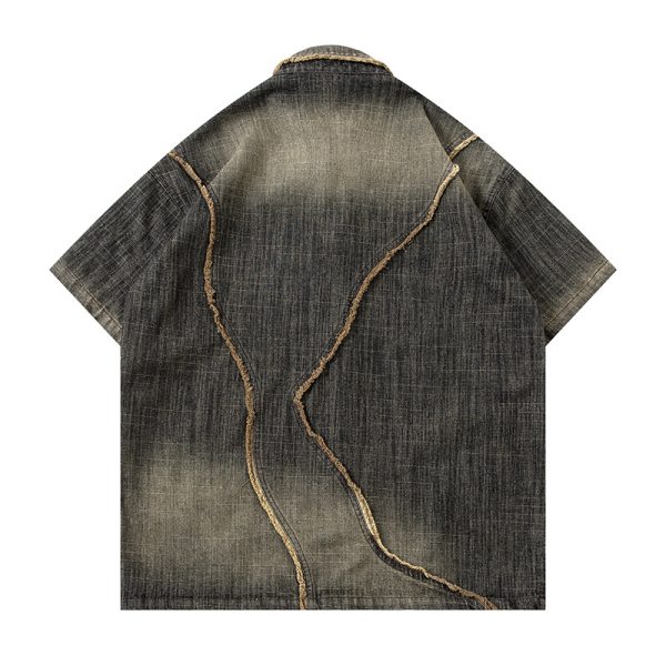 ⁦Worn Looking Washed-out Gradient Design Sense Denim Short Sleeve Shirt Men⁩ - الصورة ⁦2⁩