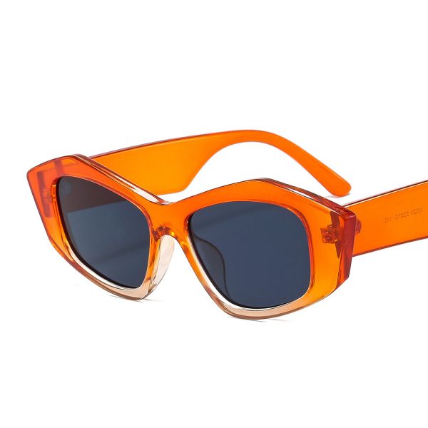 ⁦Striped Sunglasses For Men And Women Small Frame Geometry⁩ - الصورة ⁦5⁩