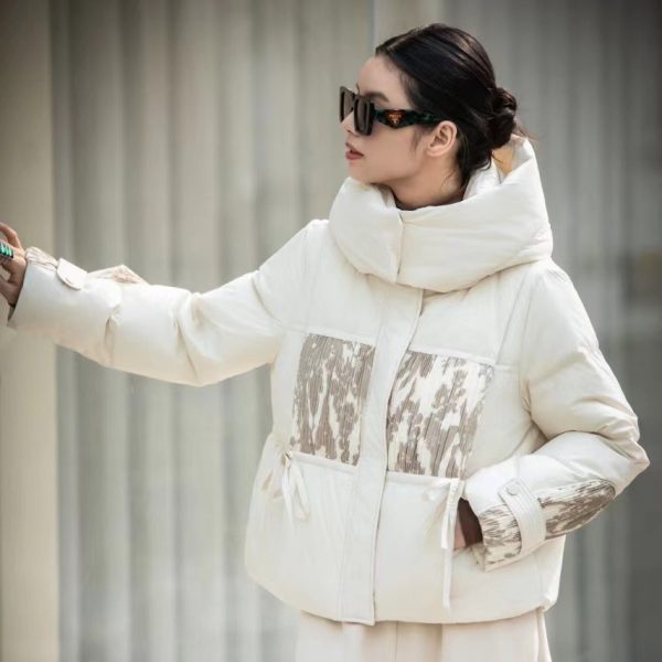 ⁦2 Korean Style Loose Lapel Hooded Short Stitching Down Jacket⁩ - الصورة ⁦4⁩