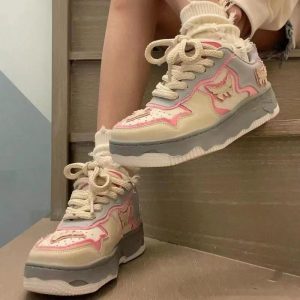 Butterfly Casual Sports Shoes Are Versatile