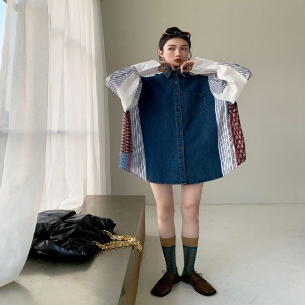 ⁦Women's Denim Patchwork Pattern Shirt Dress Loose Korean Style⁩ - الصورة ⁦5⁩