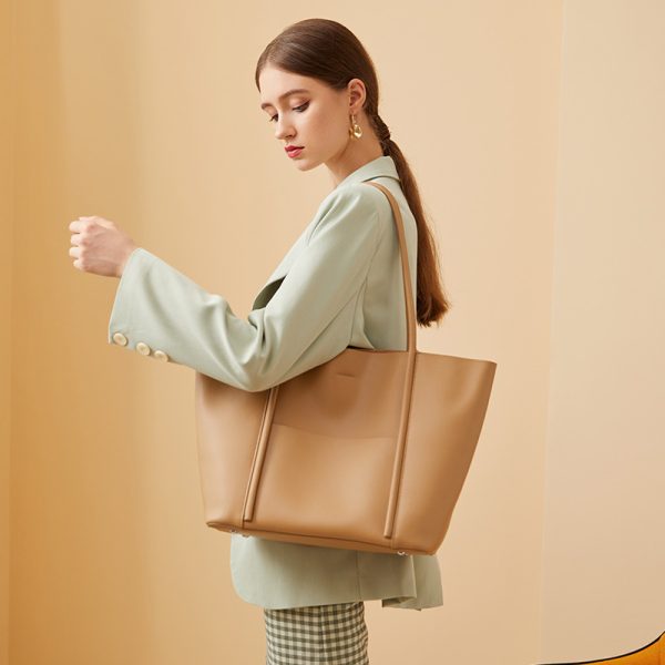 ⁦Women's Genuine Leather Tote Bag⁩ - الصورة ⁦5⁩