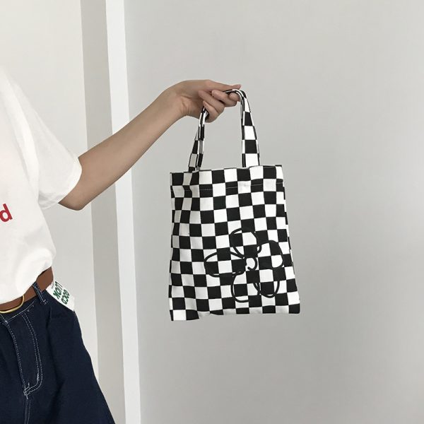 ⁦Black And White Small Handbag Ins New Canvas Handbag Women⁩ - الصورة ⁦3⁩