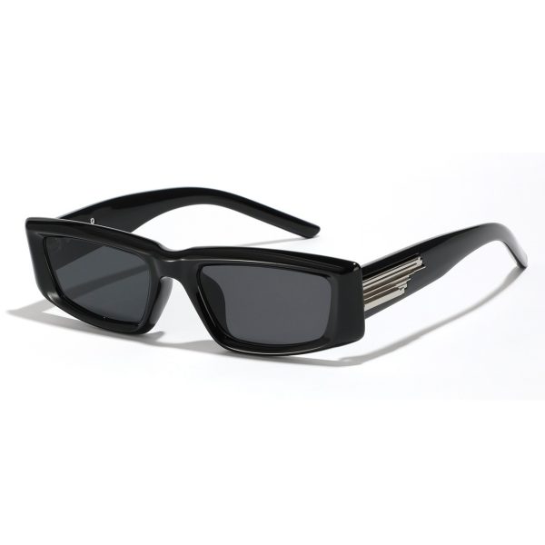 ⁦Sunglasses Women's To Make Round Face Thin-looked Black Sun Glasses Advanced Simple⁩ - الصورة ⁦4⁩