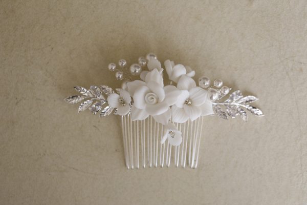 ⁦INS Simple Silver Ceramic Flower Hair Accessories⁩ - الصورة ⁦3⁩